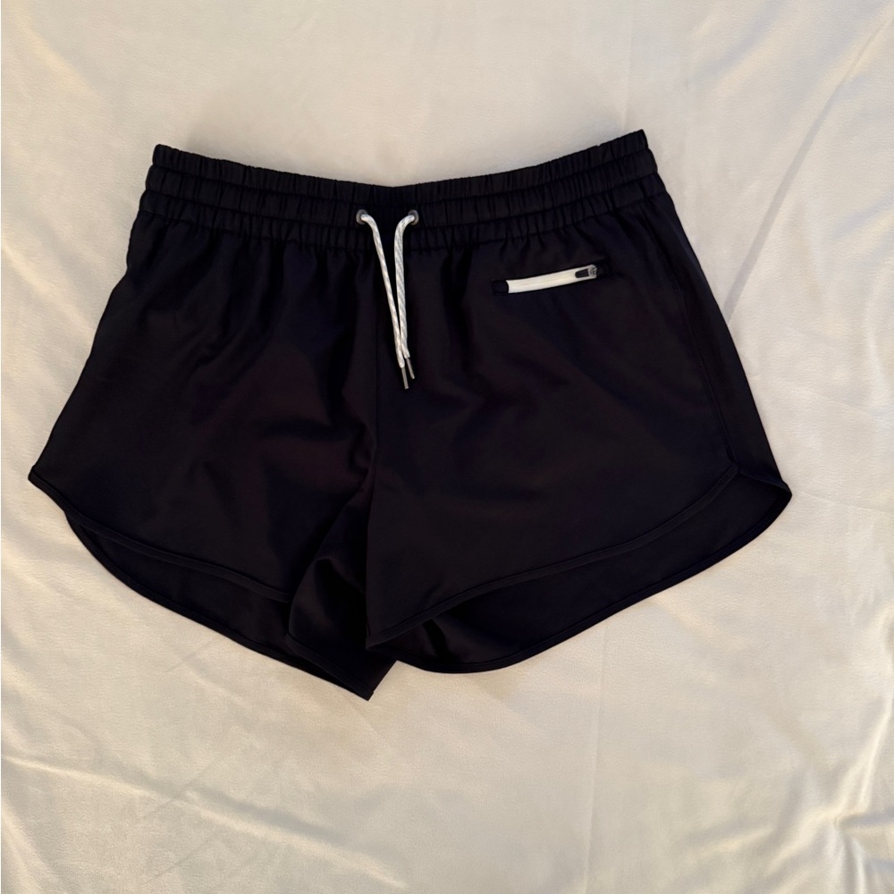 Vuori Women’s Clementine 2.0 Short 4"